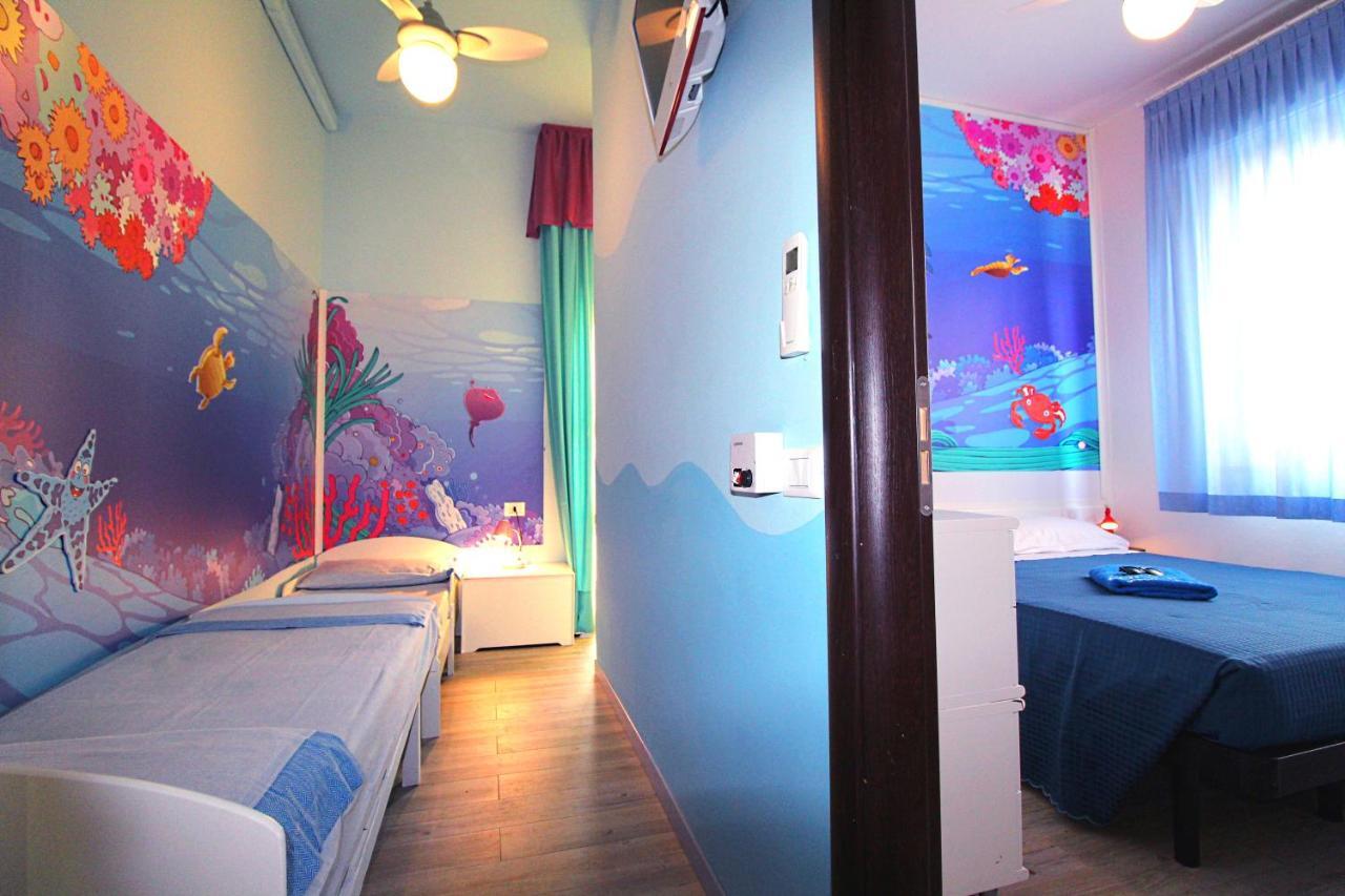 Hotel Fabrizio Rimini Exterior foto