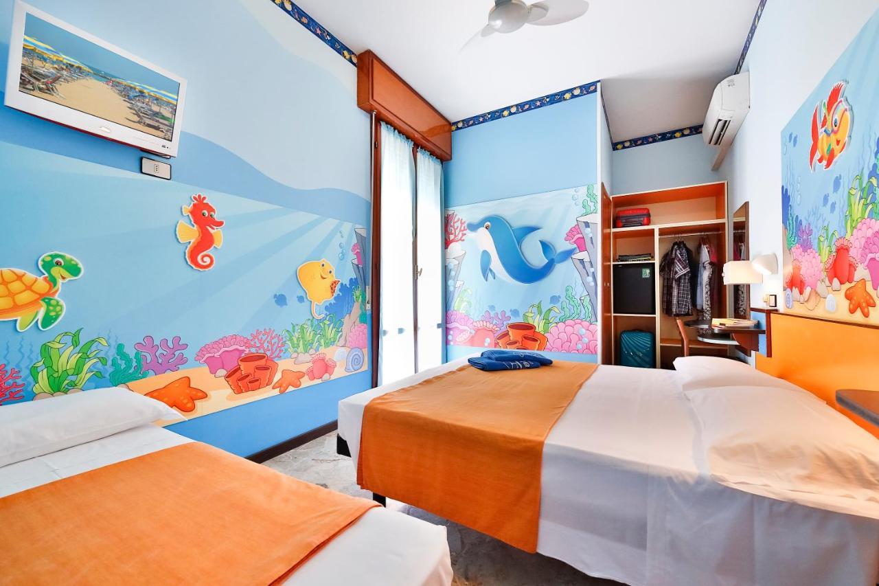 Hotel Fabrizio Rimini Cameră foto